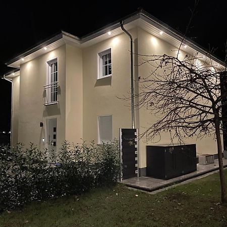 Ferienwohnung Im Gruenen Oranienburg Buitenkant foto